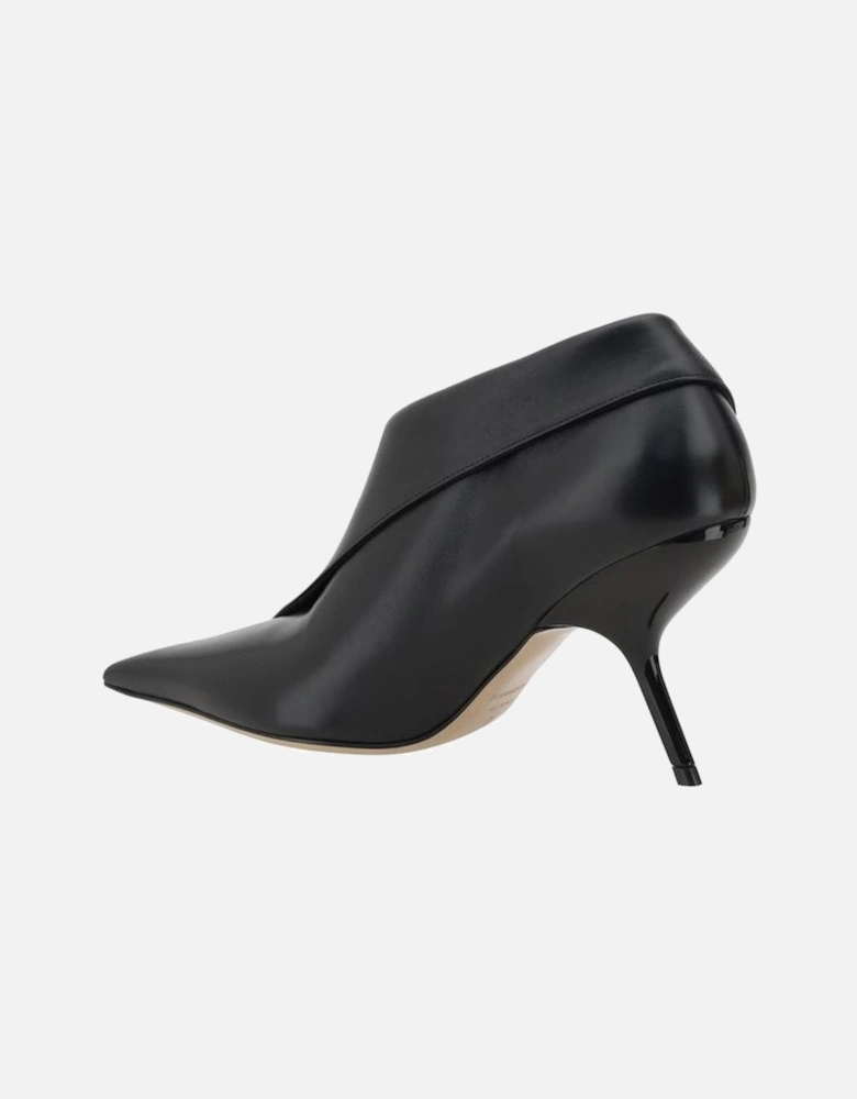 Leather Pumps with Crooked Stiletto Heel Women - Black