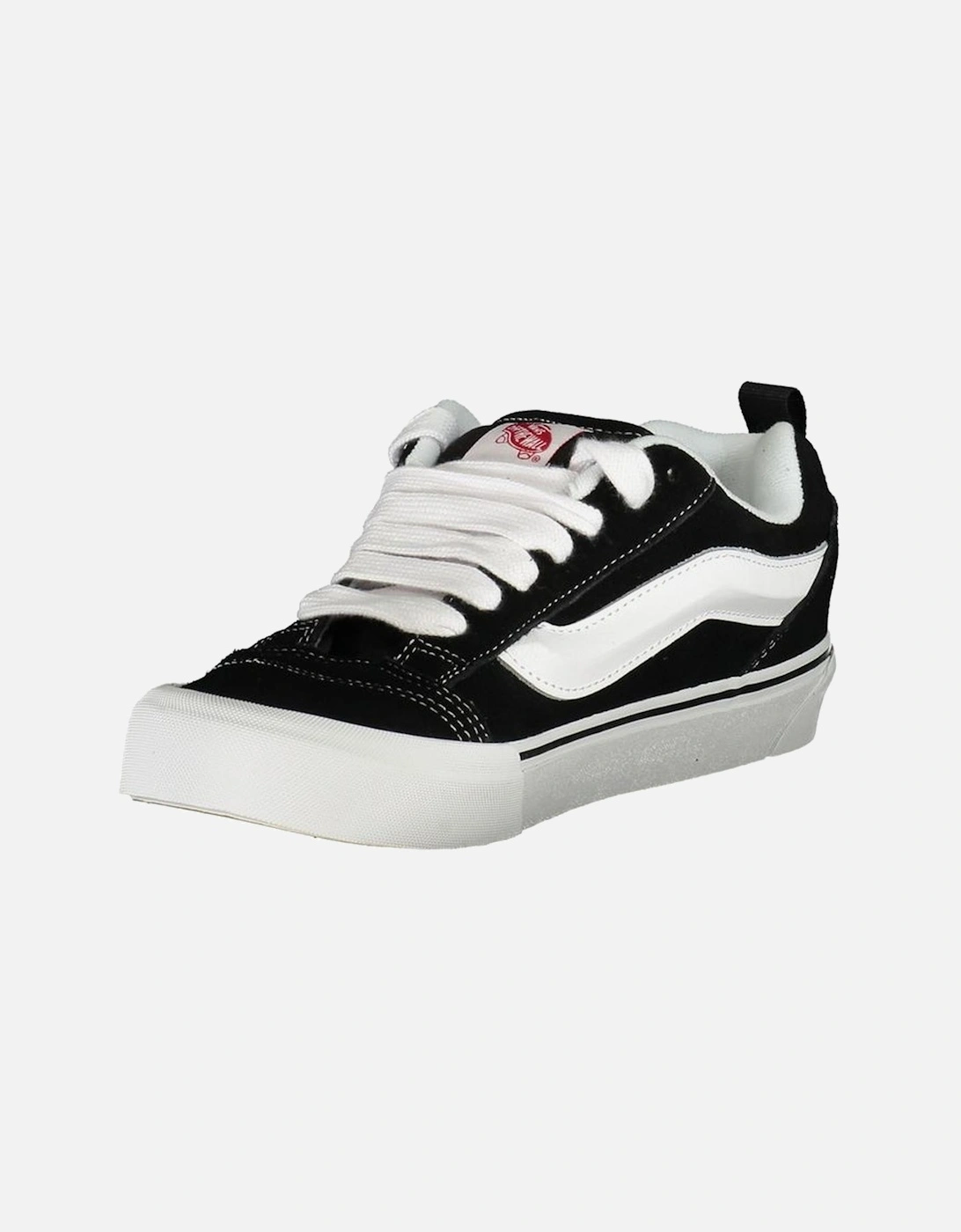Knu Skool Lace-Up Streetwise Sneakers Women - Black