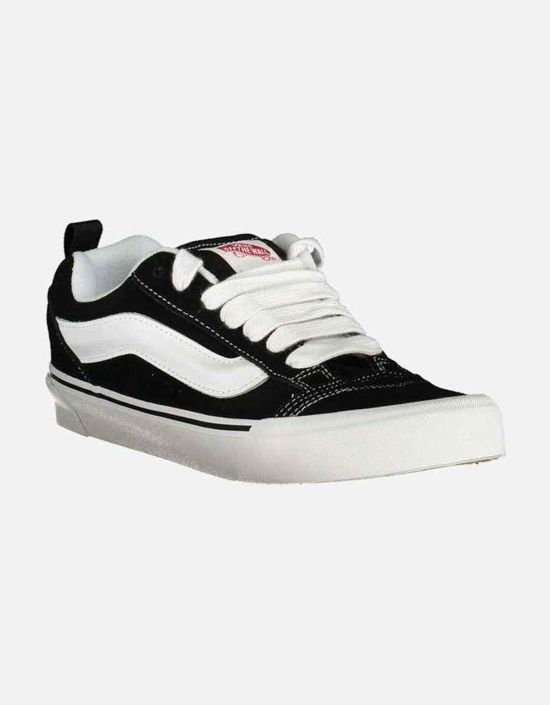 Knu Skool Lace-Up Streetwise Sneakers Women - Black