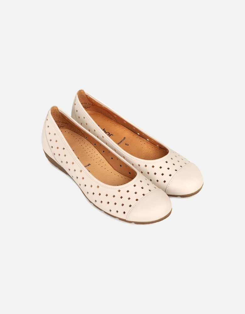 Ruffle Womens Punched Detail Casual Shoes