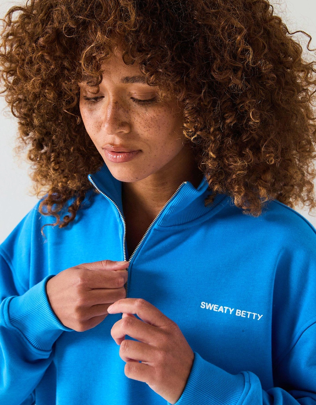 Womens Training Revive Crop Half Zip - Blue