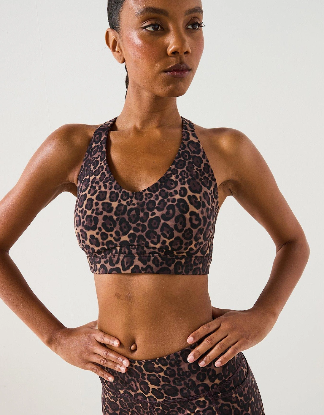 Womens Training Power Pulse Bra - Brown, 2 of 1