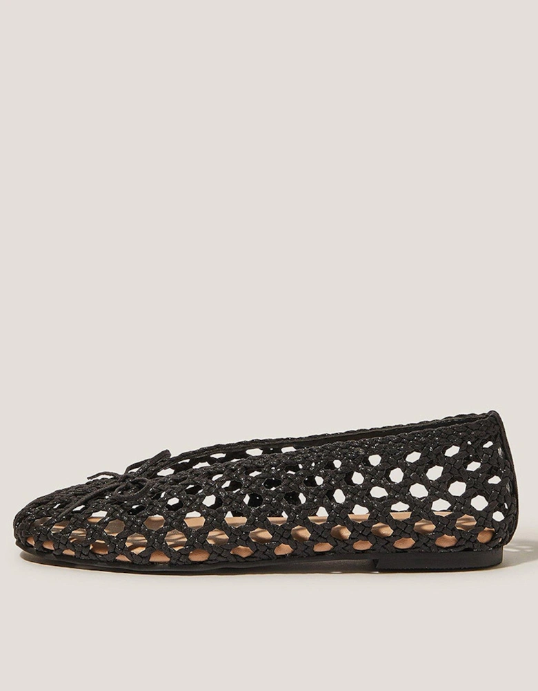 Betsy Weave Ballet Flats - Black