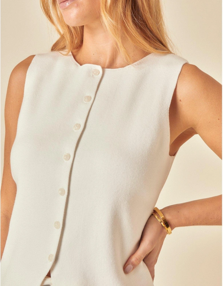 Fine Gauge Knitted Waistcoat - White