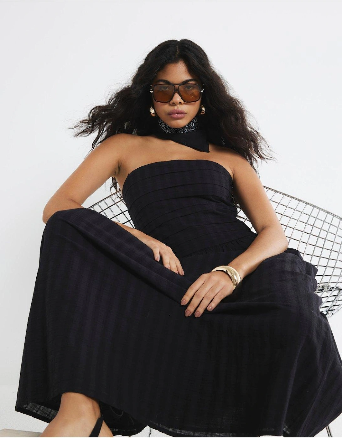 Pleated Bandeau Midi Dress - Black