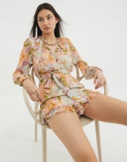 Thumbnail 2 of 4