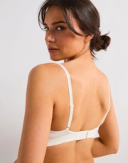 Thumbnail 4 of 5