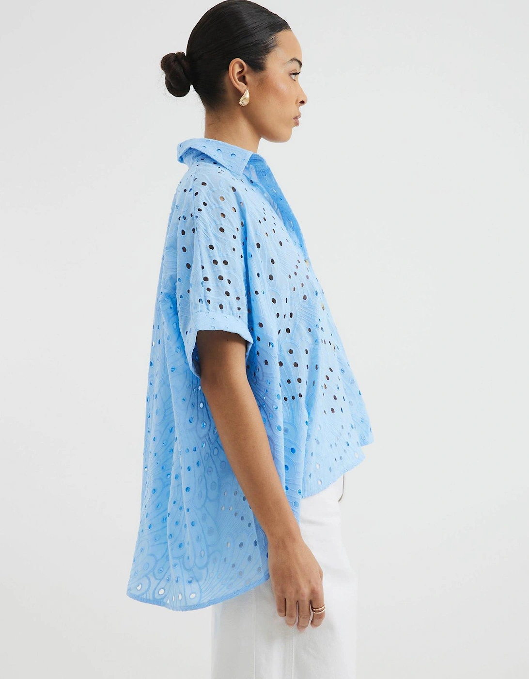 Broderie Shirt - Light Blue