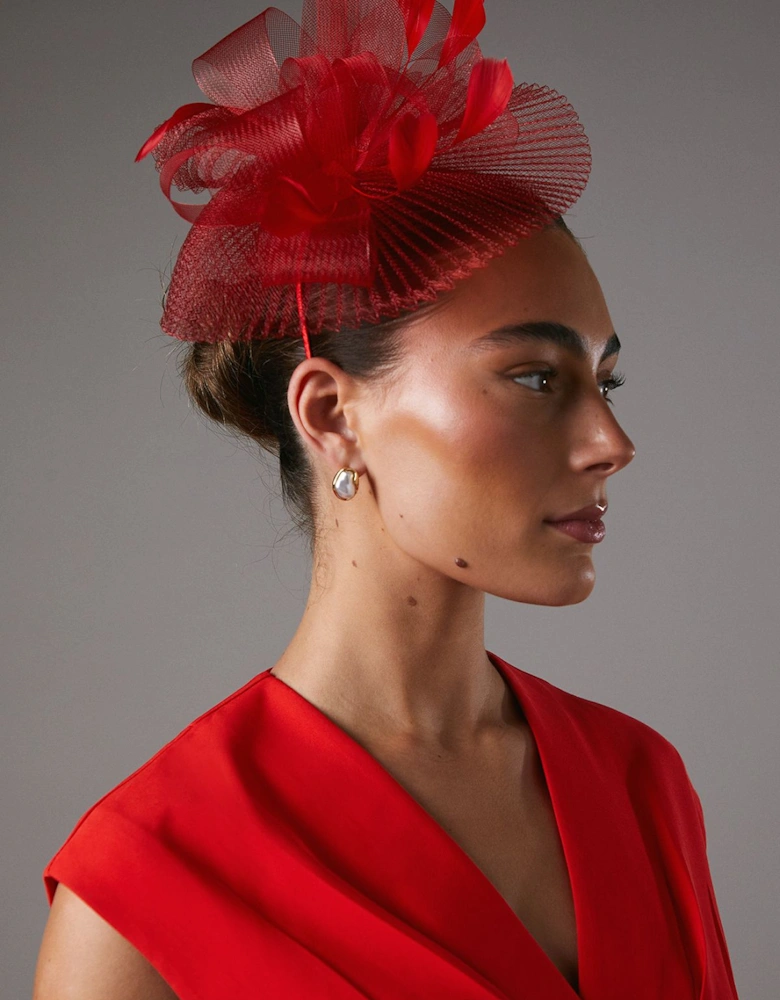 Pleated Loop And Feather Fascinator