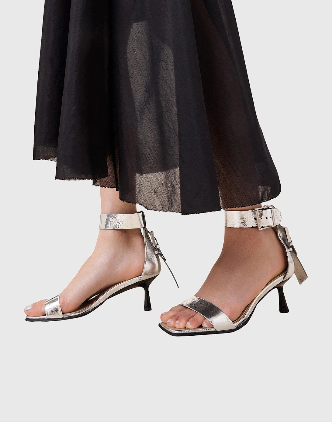 Noir Low Sandal - Silver