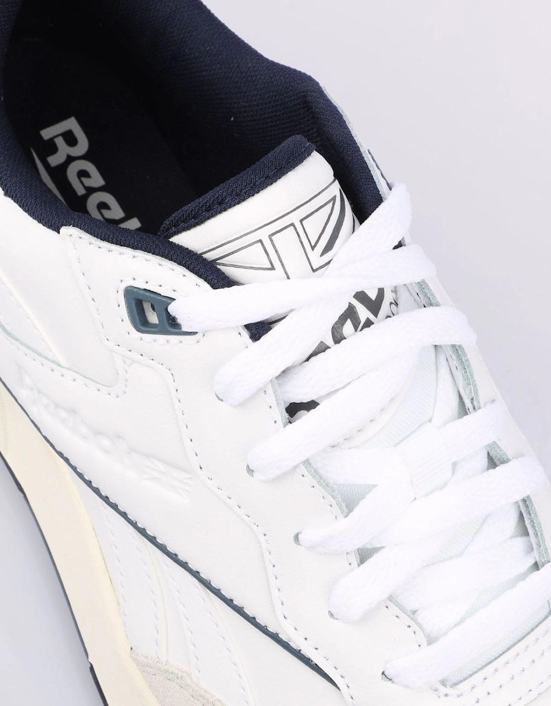 BB 4000 II Trainers
