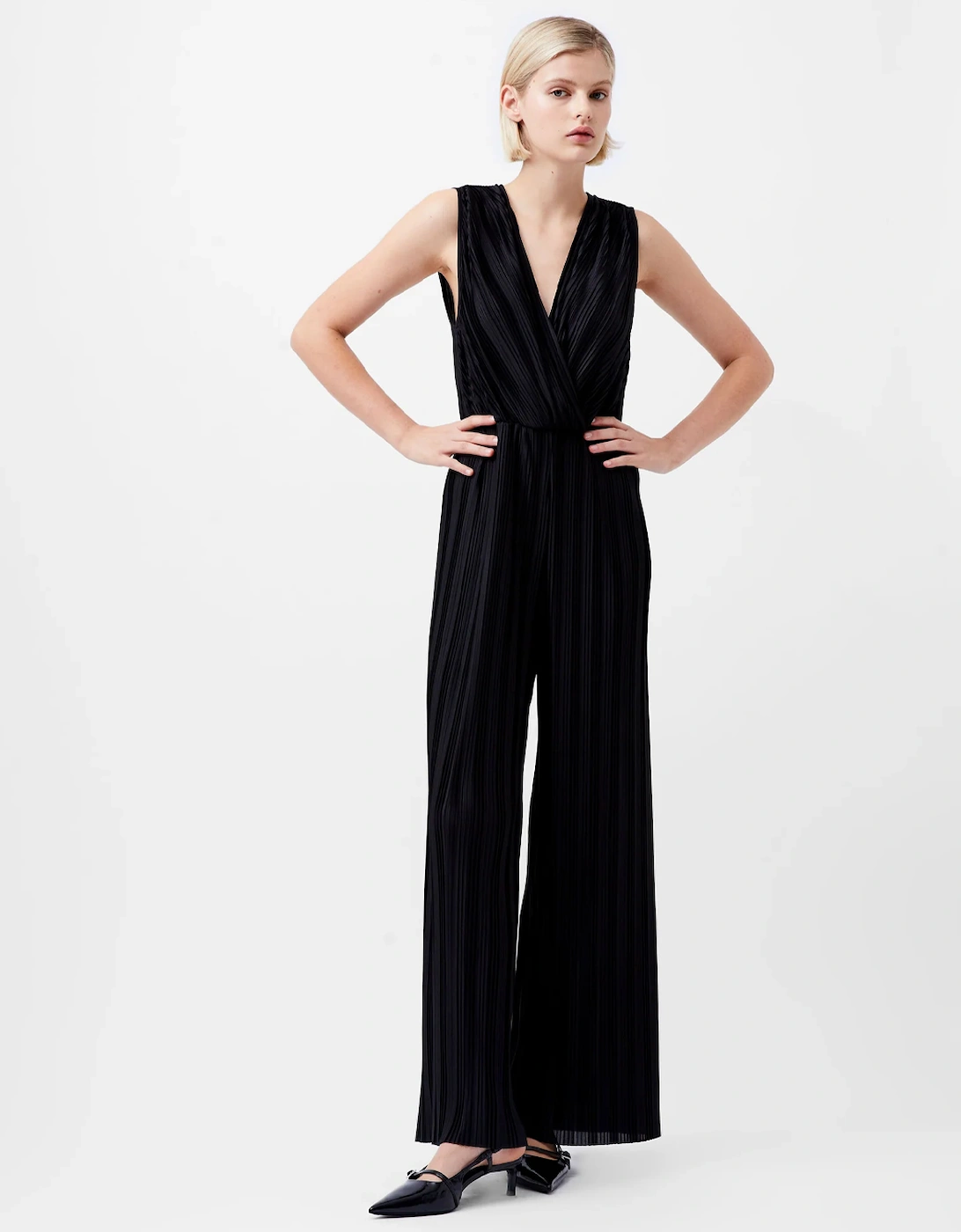 Ronnie Pleated V-neck Jumpsuit Blackout, 6 of 5