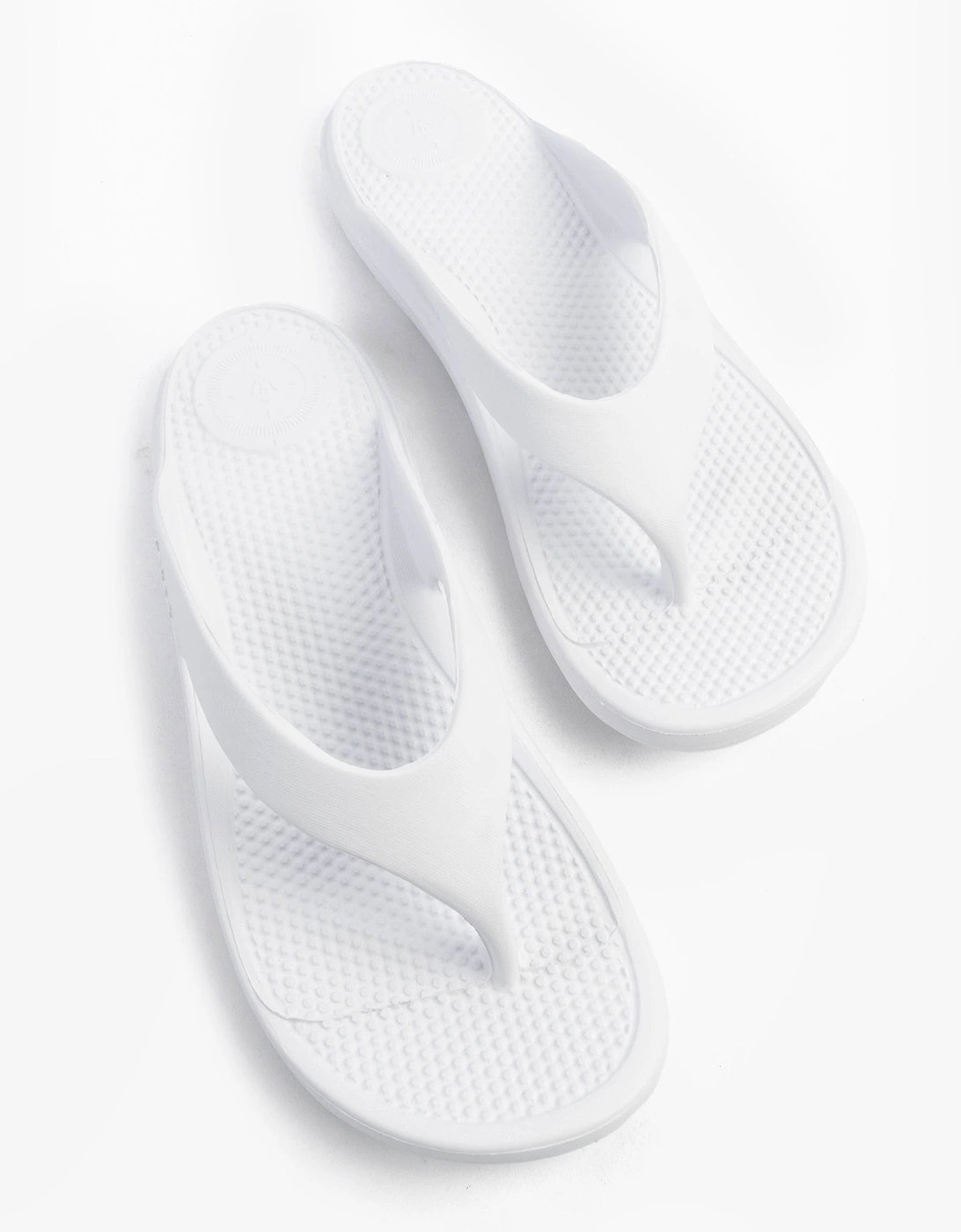 0350FWHI Womens Toe Post Sandals White