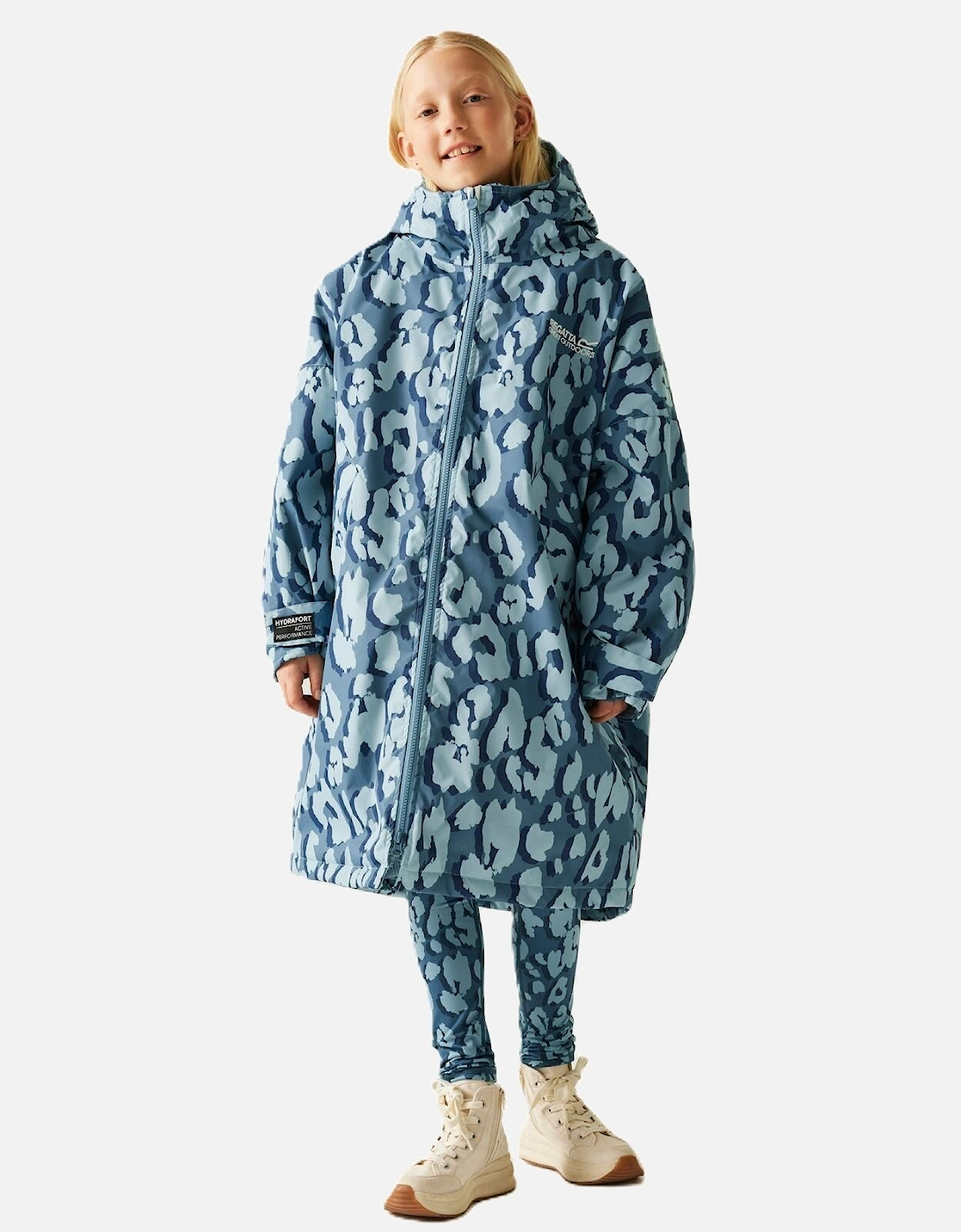 Kids Spirit Of Adventure Waterproof Changing Robe, 2 of 1