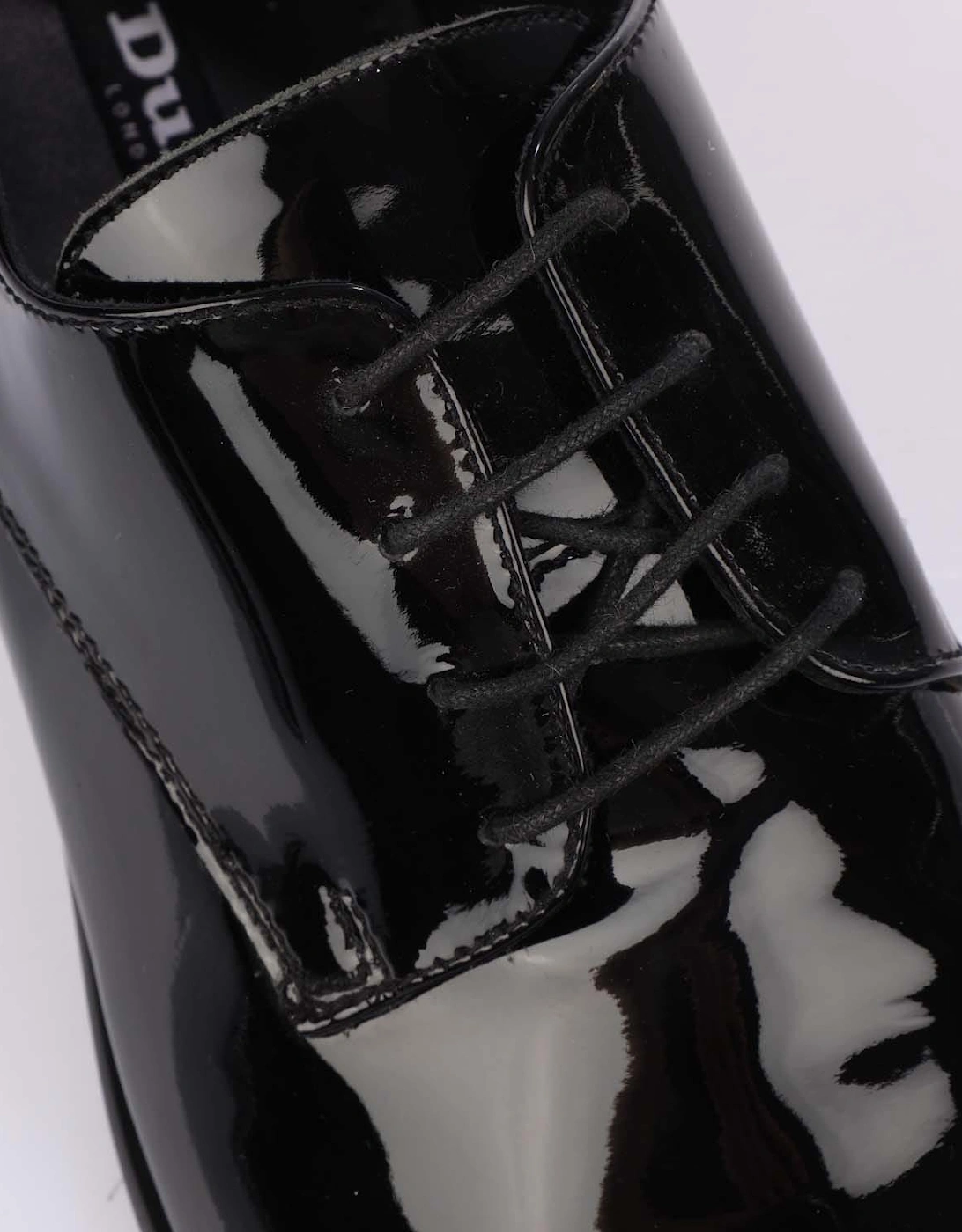 Strummer Derby Shoes