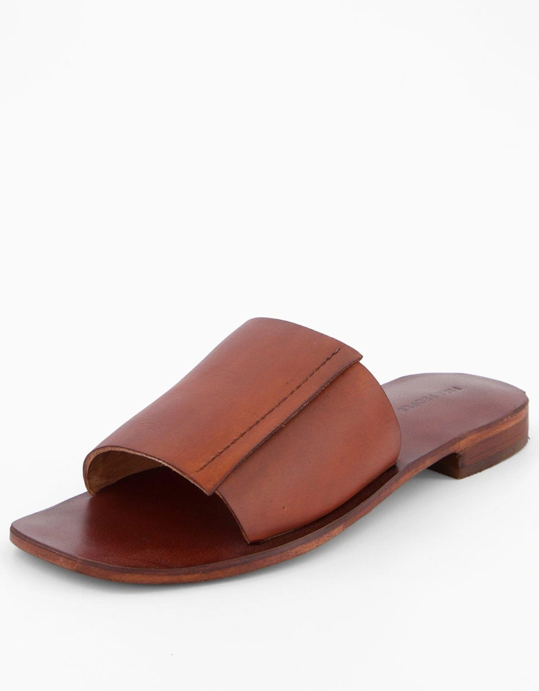 Verona Slide Sandal