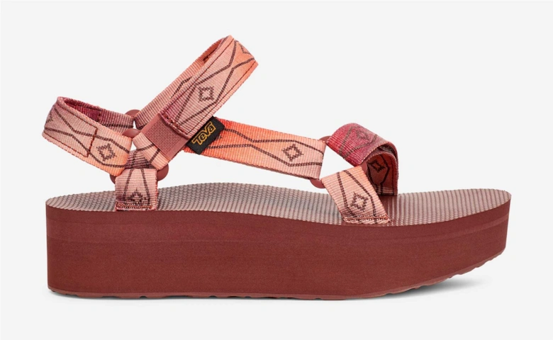 Flatform Universal Women's Sunscape Scarlet Sandals