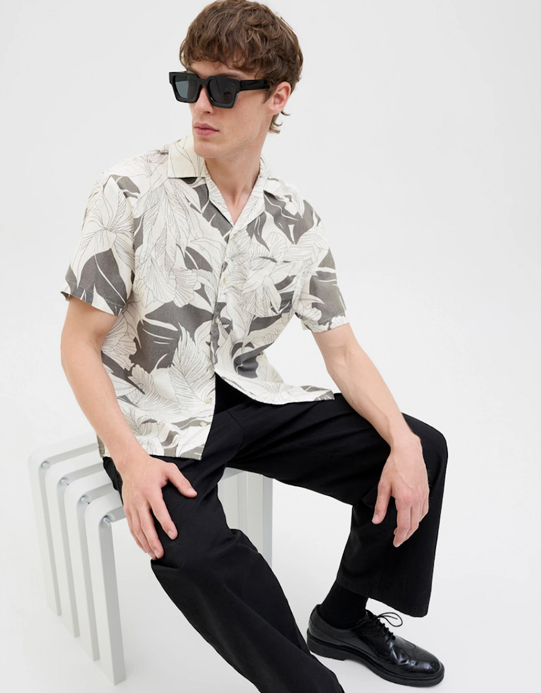 Premium Bahamas Print Resort Short Sleeve Shirt Steeple Grey