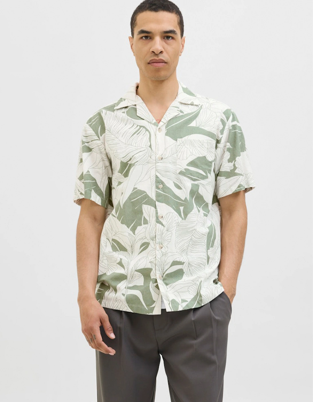 Premium Bahamas Print Resort Short Sleeve Shirt Hedge Green, 7 of 6
