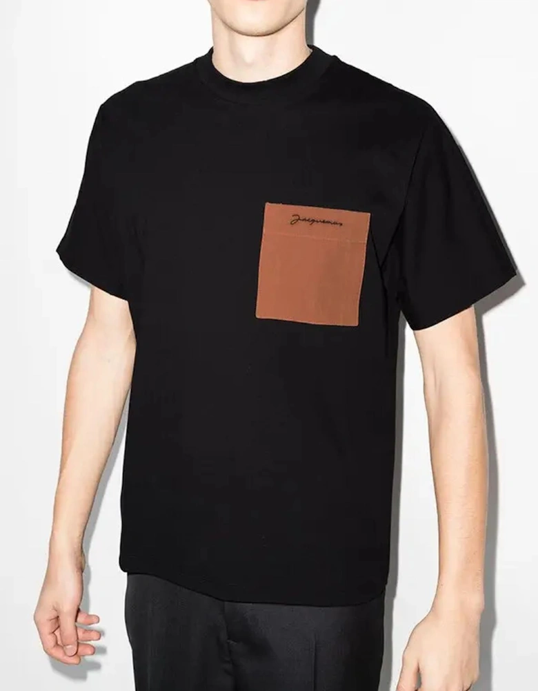 Le T-Shirt Yeru in Black