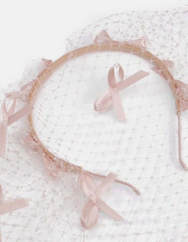 Mesh Bow Detailed Netting Fascinator