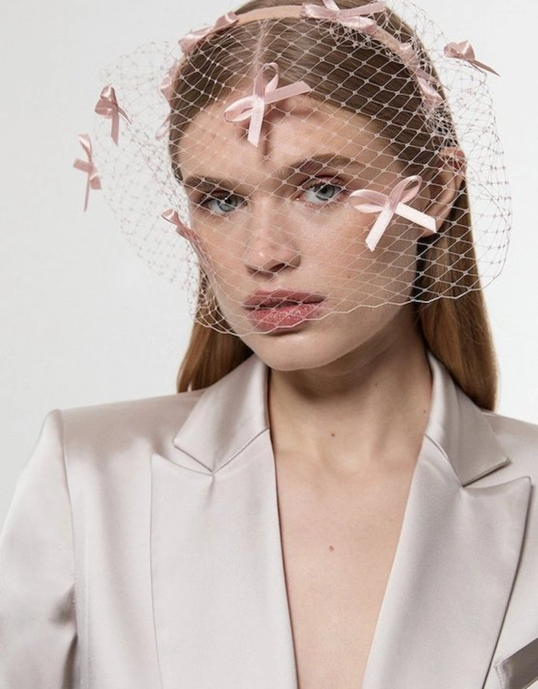 Mesh Bow Detailed Netting Fascinator