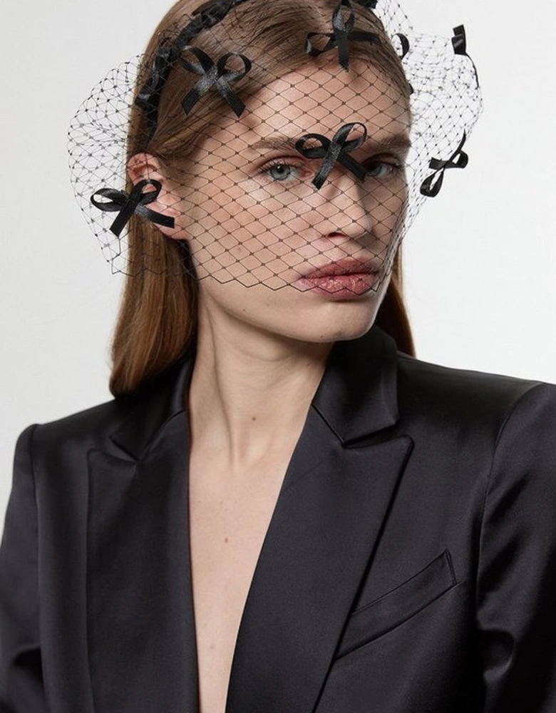 Mesh Bow Detailed Netting Fascinator