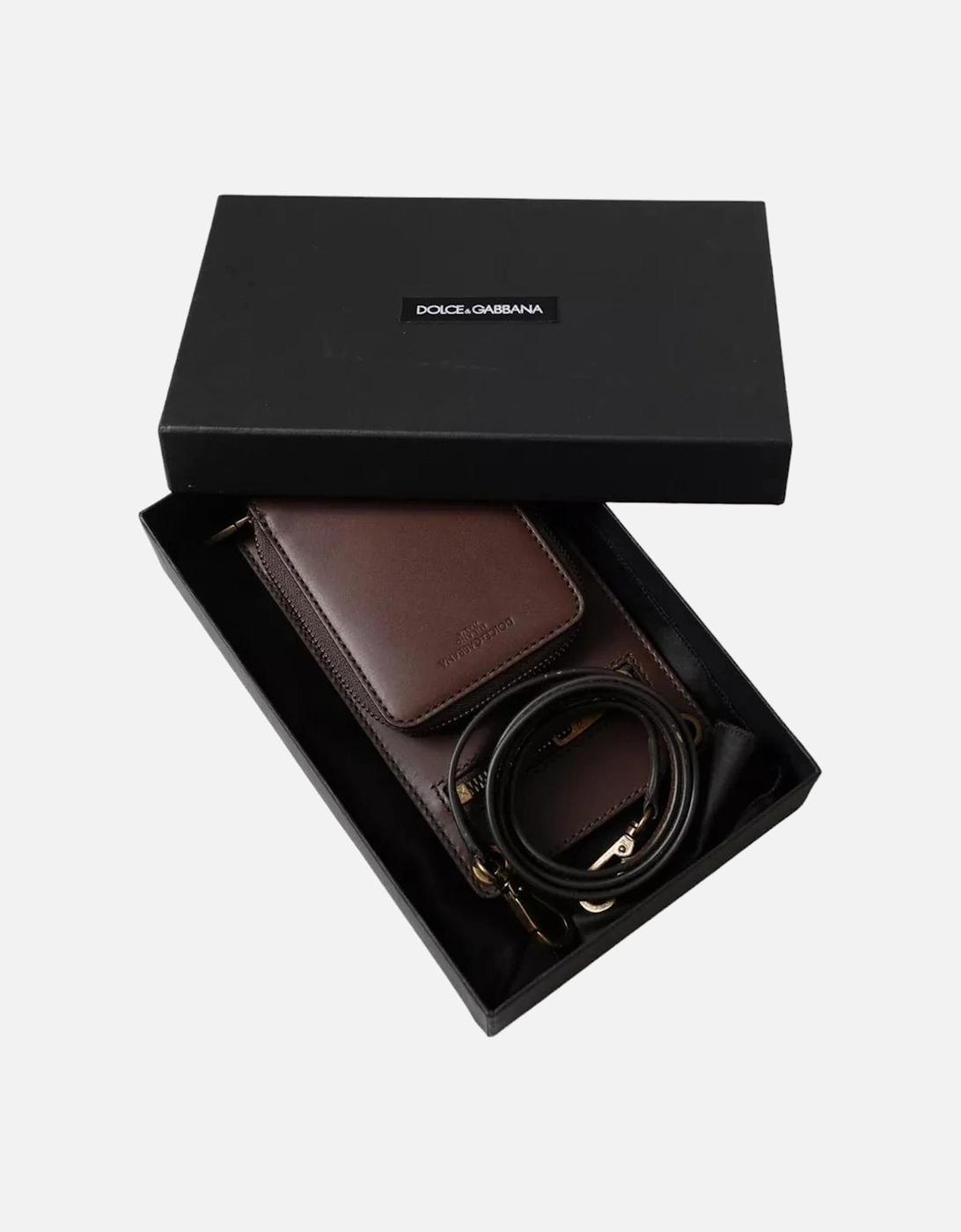 Leather Wallet with Logo Embossed Patch and Zip Women - Brown