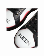 Thumbnail 6 of 6