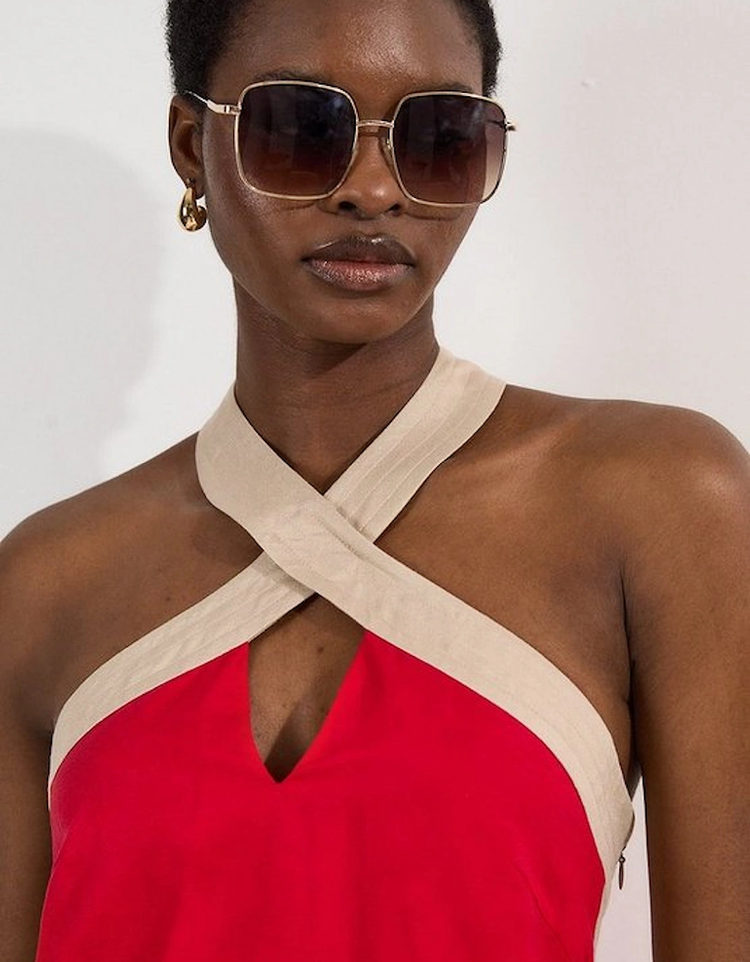 Contrast Linen Halter Neck Woven Top