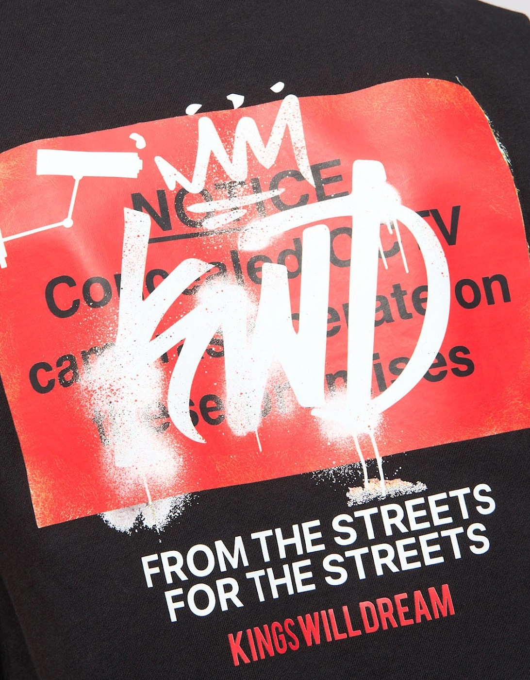 Juniors CCEETV T-Shirt