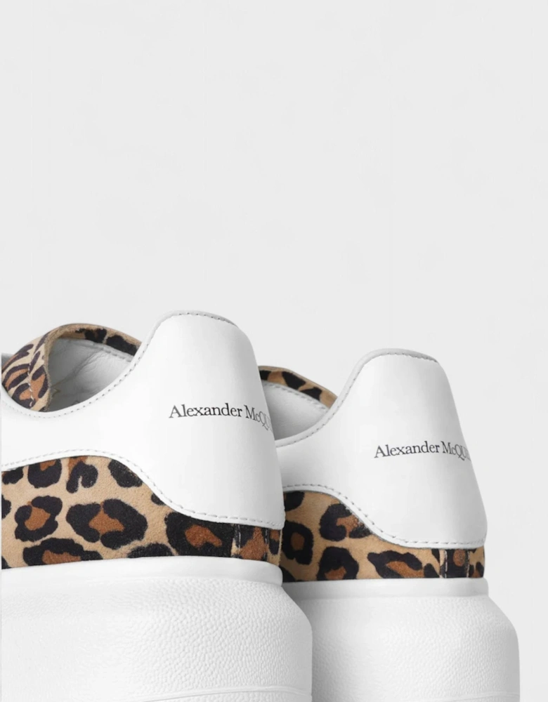 Oversized Leopard