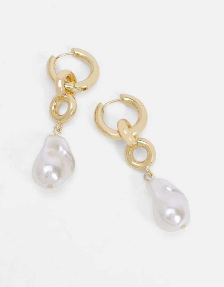 Gold Chain Pearl Drop Detail Earrings