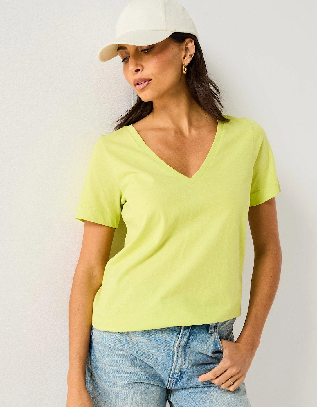 The Essential V Neck T-shirt, 2 of 1