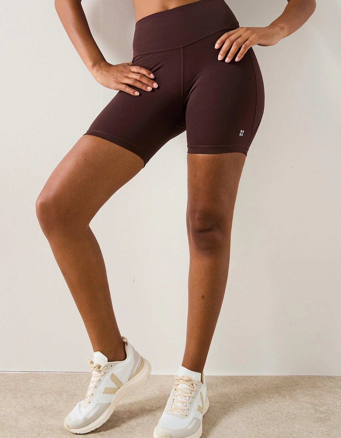 Womens Ultimate Yoga 6' Short - Brown, 2 of 1