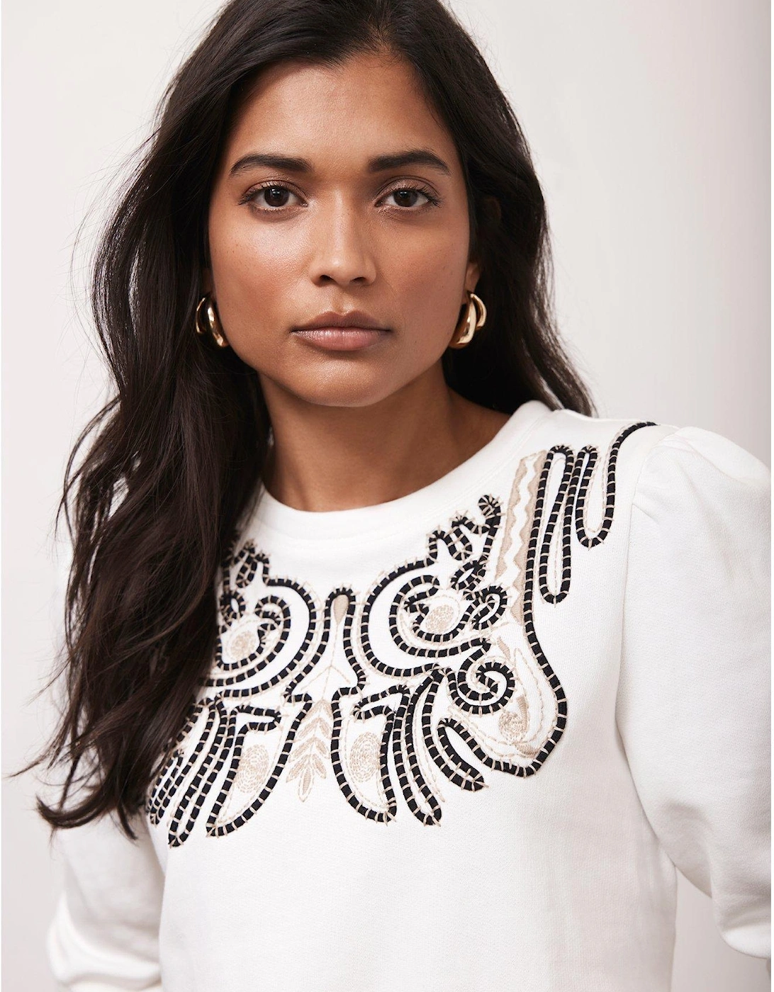 White Embroidered Sweatshirt - Cream