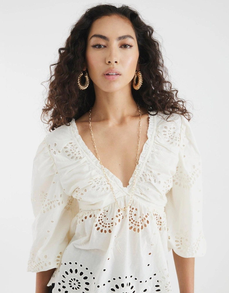 Mid Sleeve Broderie Blouse - Cream