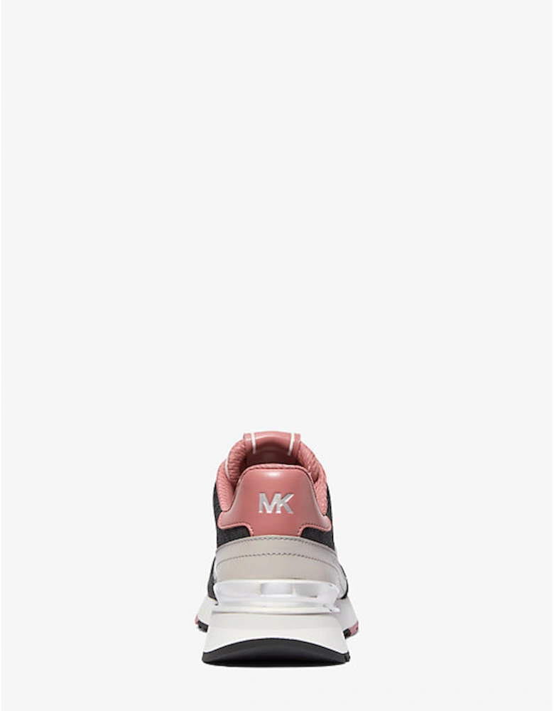 Nova Mixed-Media Trainer
