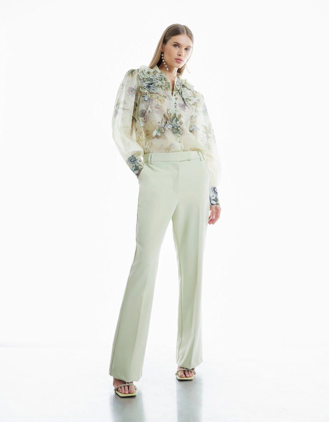 3D Trimmed Sleeve Blouse - Light