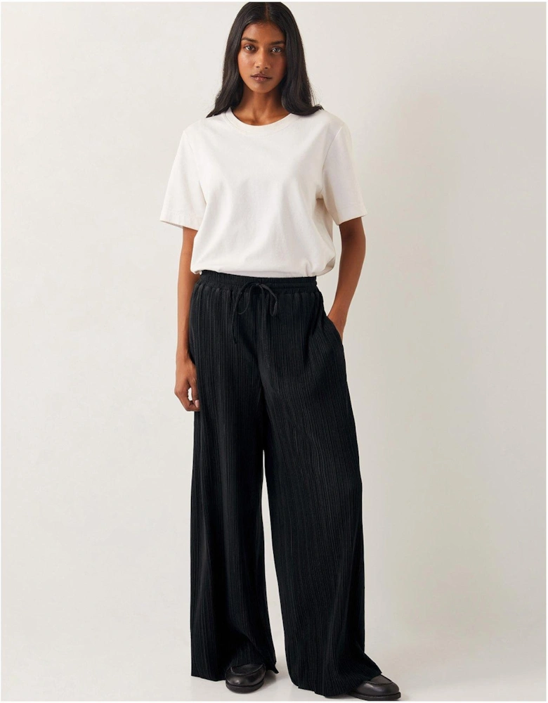 Paula Plisse Trousers - Black