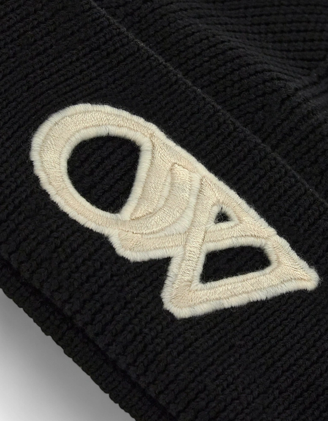 OW Loose Beanie Black