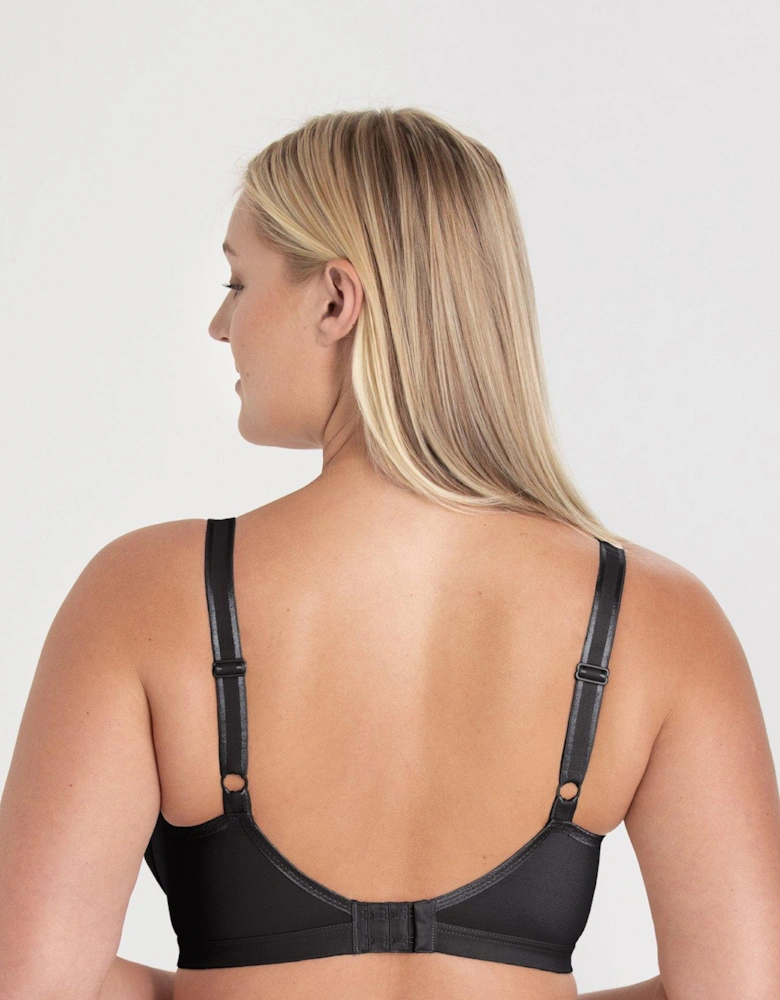 Confident Moulder Underwired Spacer Bra - Black