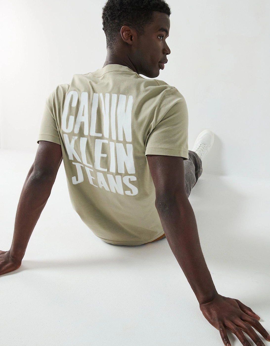 Painted T-Shirt - Beige