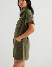 Thumbnail 4 of 6