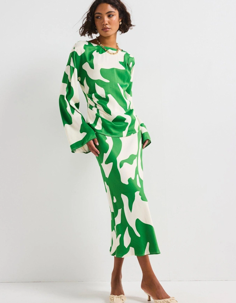 Printed Flare Sleeve Top - Green