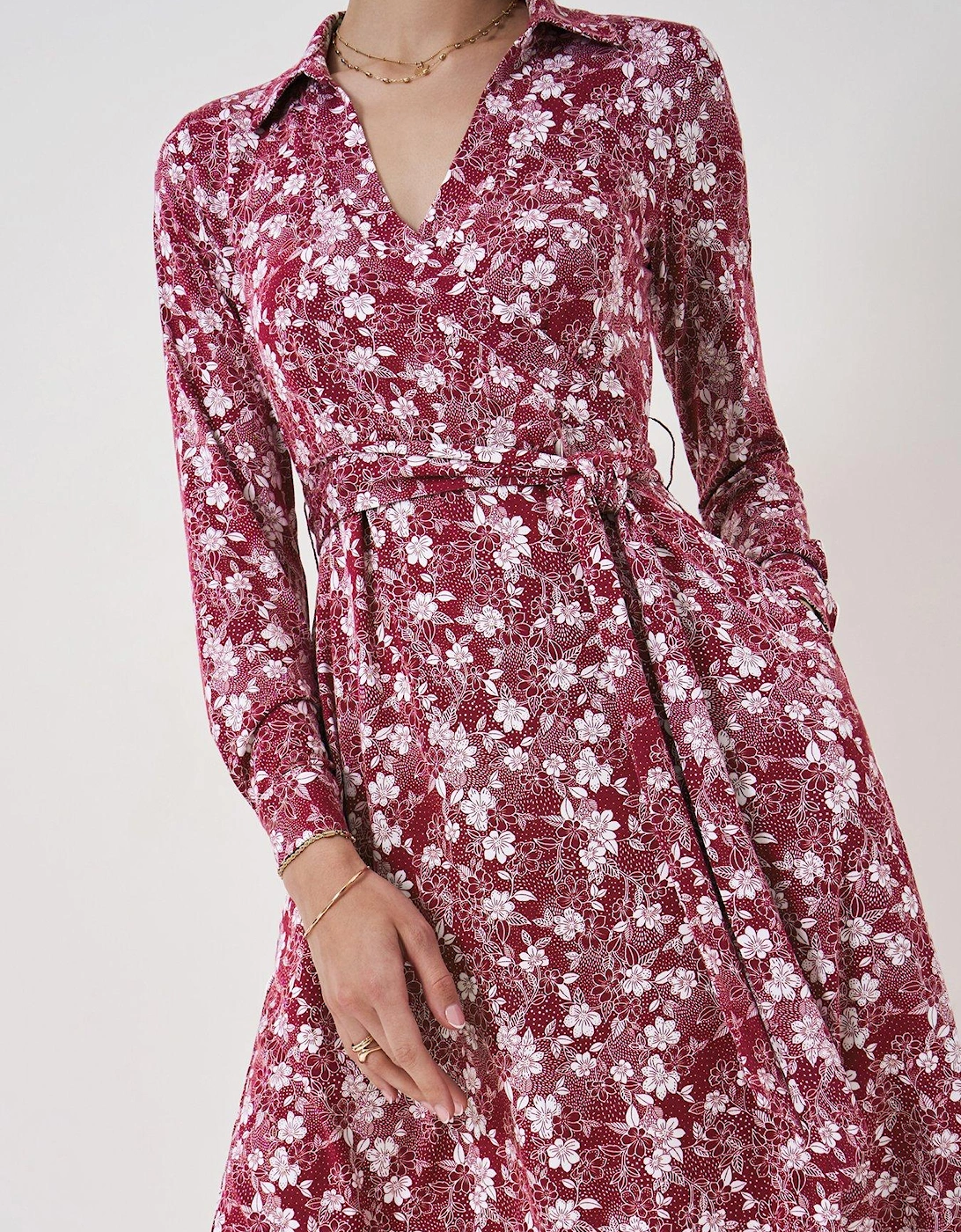 Dani Floral Jersey Wrap Dress - Red