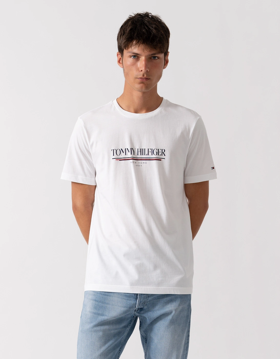 Tommy Hilfiger Men's White Brand Love Hilfiger Tee  40/Regular L