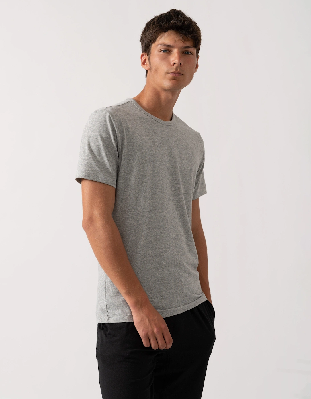 Calvin Klein Men's Black Grey Heather White Short Sleeve 3 Pack T Shirts - : Xl