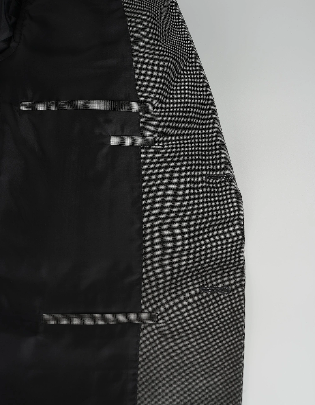 2 PIECE SUIT