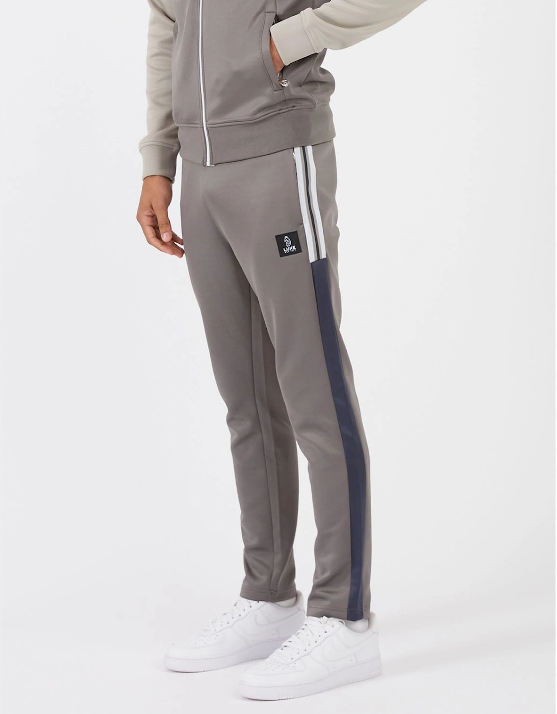 Repeat Joggers
